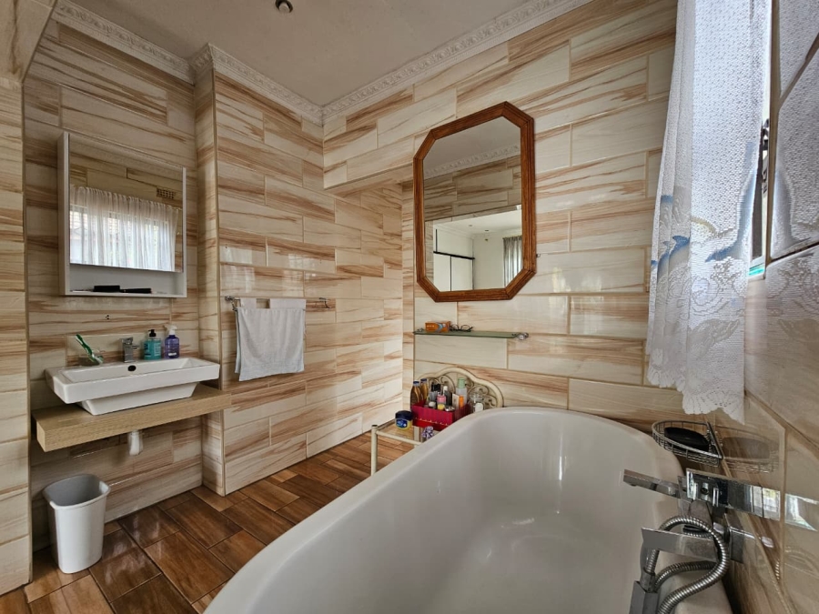 4 Bedroom Property for Sale in Veld En Vlei KwaZulu-Natal