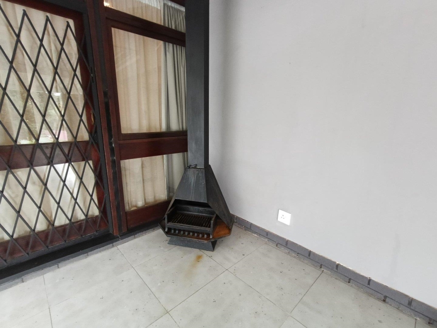 3 Bedroom Property for Sale in Sarnia KwaZulu-Natal