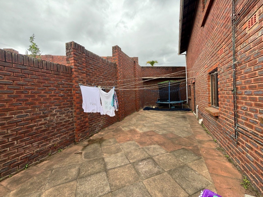 4 Bedroom Property for Sale in Malvern KwaZulu-Natal