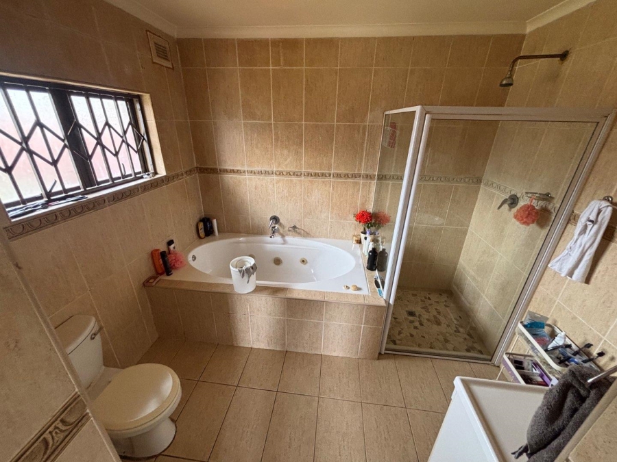 4 Bedroom Property for Sale in Malvern KwaZulu-Natal
