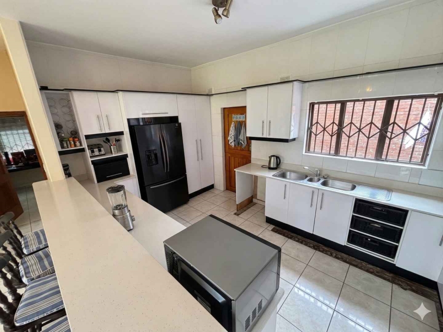 4 Bedroom Property for Sale in Malvern KwaZulu-Natal