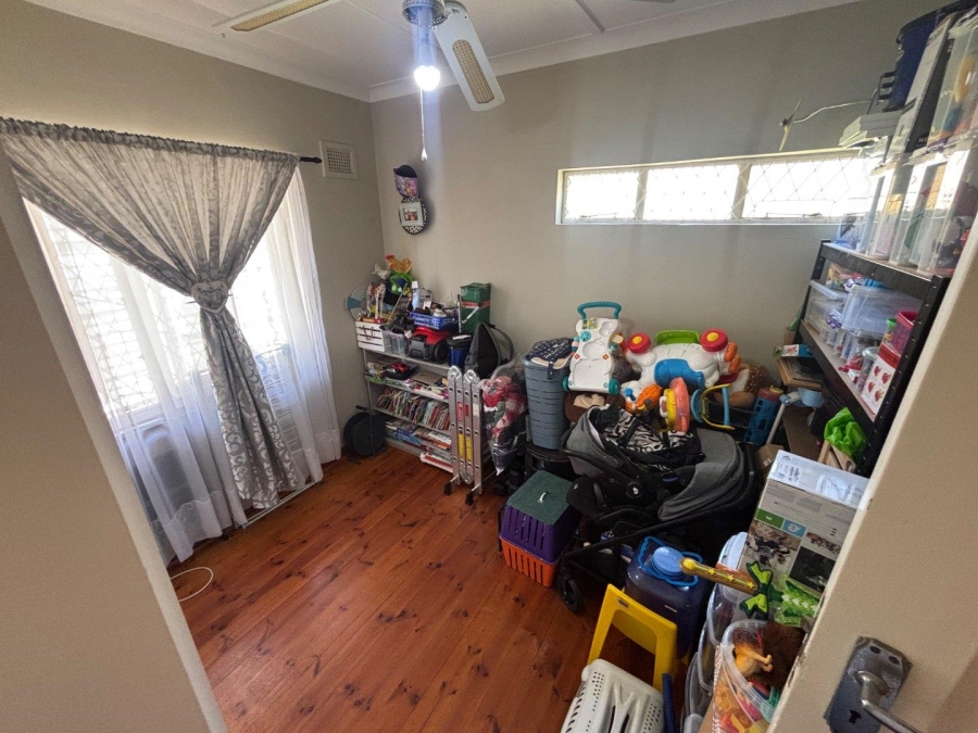 3 Bedroom Property for Sale in Queensburgh KwaZulu-Natal