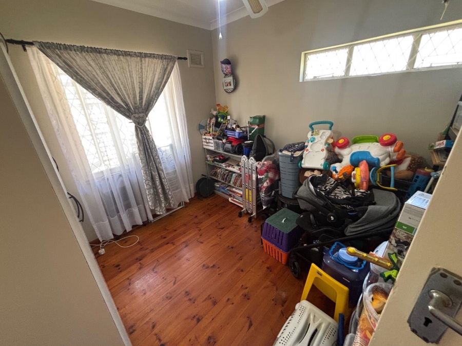 3 Bedroom Property for Sale in Queensburgh KwaZulu-Natal