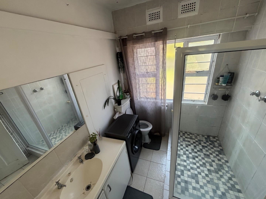 To Let 1 Bedroom Property for Rent in Kloof KwaZulu-Natal