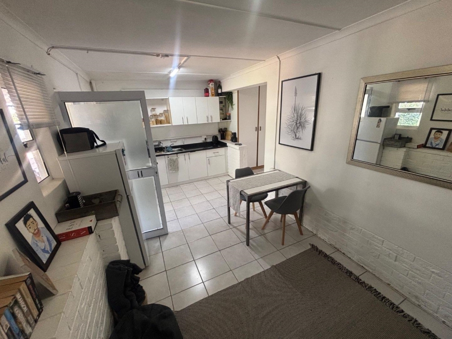 To Let 1 Bedroom Property for Rent in Kloof KwaZulu-Natal