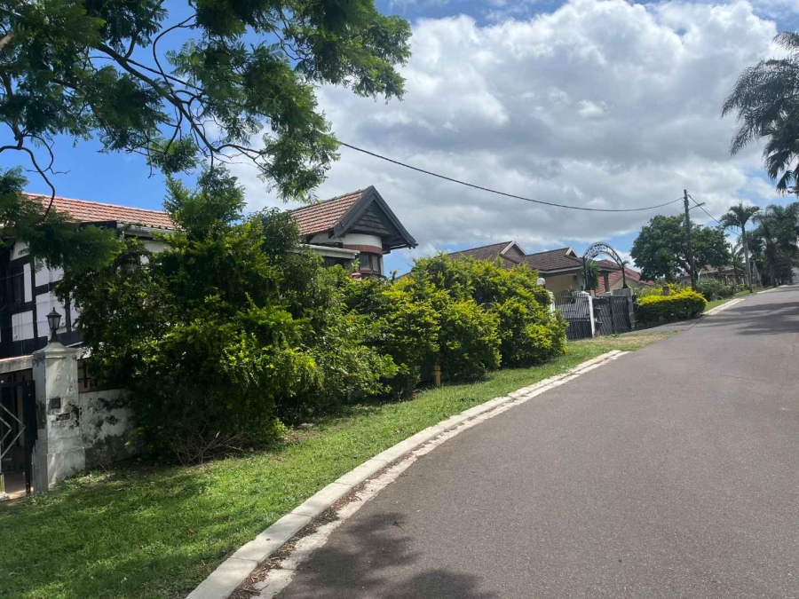 4 Bedroom Property for Sale in Queensburgh KwaZulu-Natal