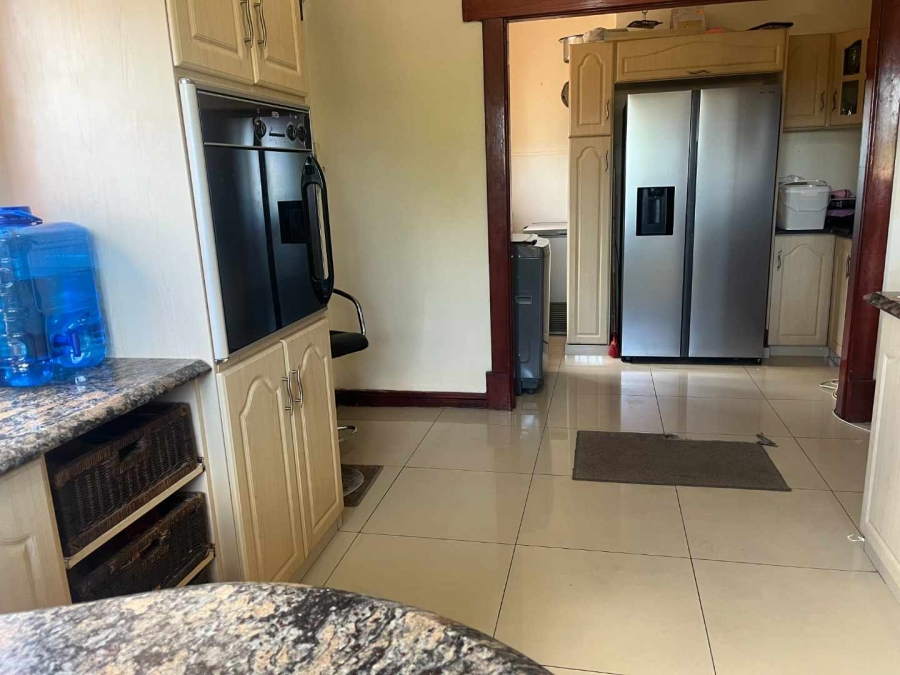 4 Bedroom Property for Sale in Queensburgh KwaZulu-Natal