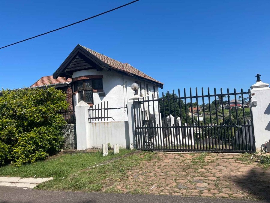 4 Bedroom Property for Sale in Queensburgh KwaZulu-Natal