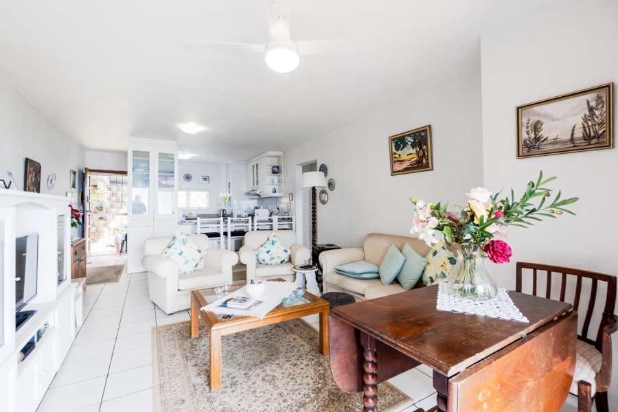 2 Bedroom Property for Sale in Amanzimtoti KwaZulu-Natal