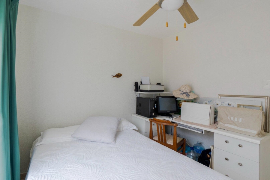 2 Bedroom Property for Sale in Amanzimtoti KwaZulu-Natal