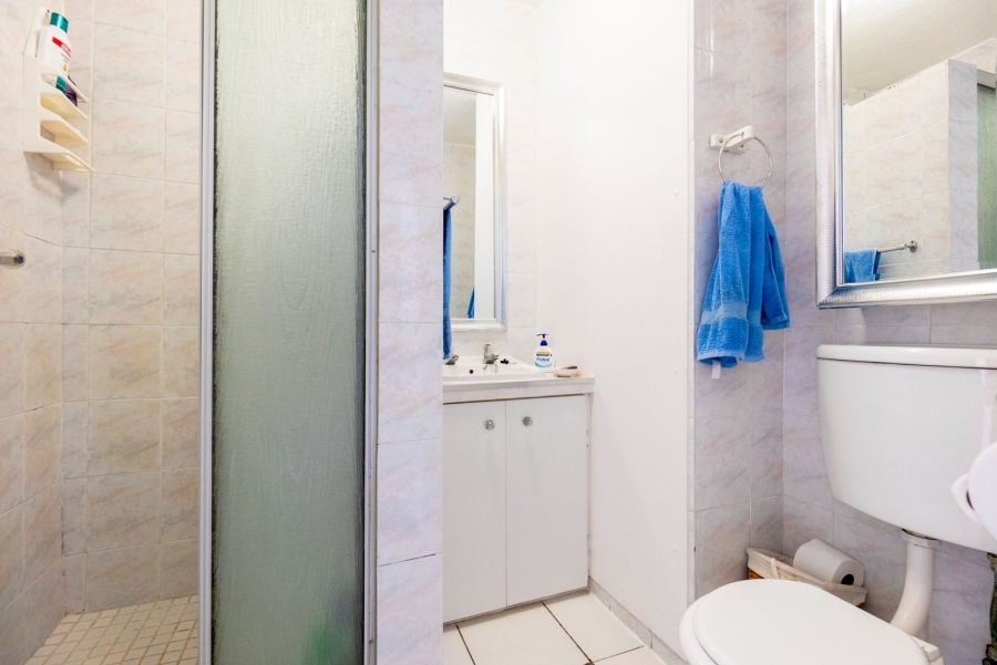 2 Bedroom Property for Sale in Amanzimtoti KwaZulu-Natal