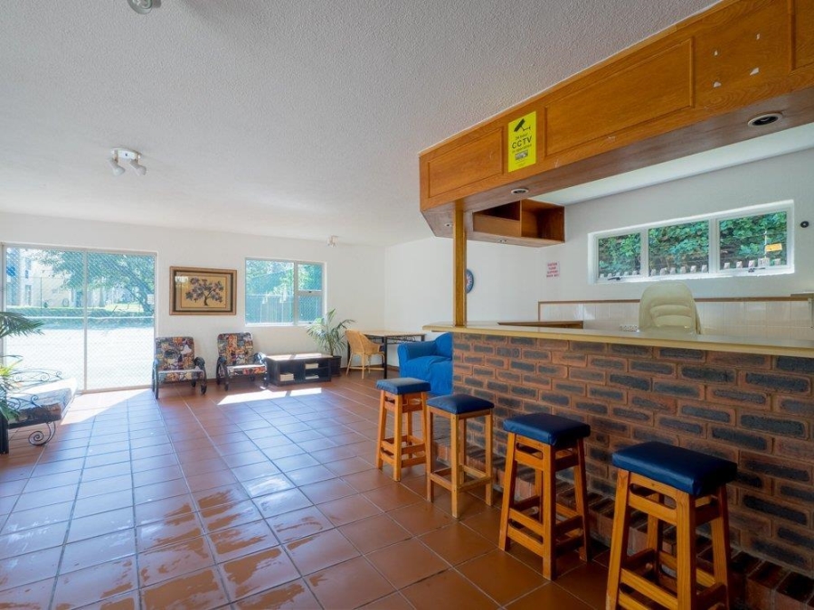 2 Bedroom Property for Sale in Amanzimtoti KwaZulu-Natal