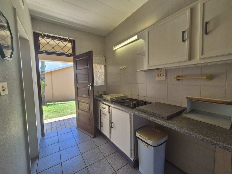 1 Bedroom Property for Sale in Amanzimtoti KwaZulu-Natal