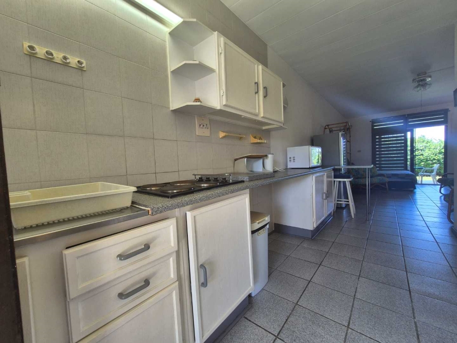 1 Bedroom Property for Sale in Amanzimtoti KwaZulu-Natal