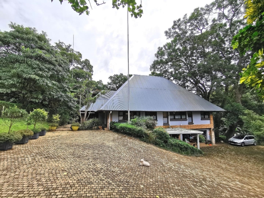 3 Bedroom Property for Sale in Kloof KwaZulu-Natal