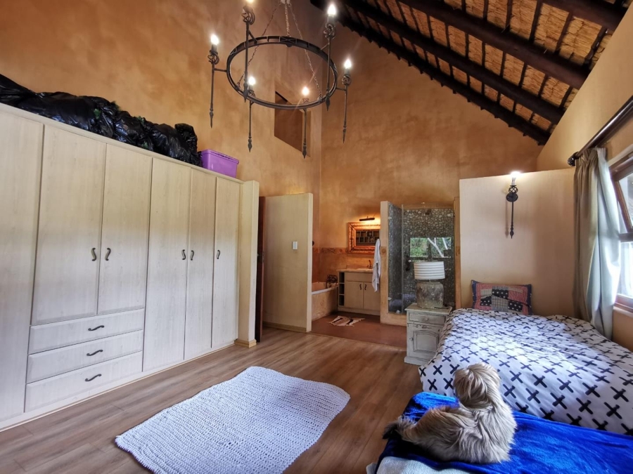 3 Bedroom Property for Sale in Kloof KwaZulu-Natal