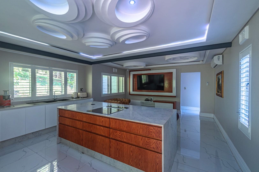 5 Bedroom Property for Sale in Everton KwaZulu-Natal