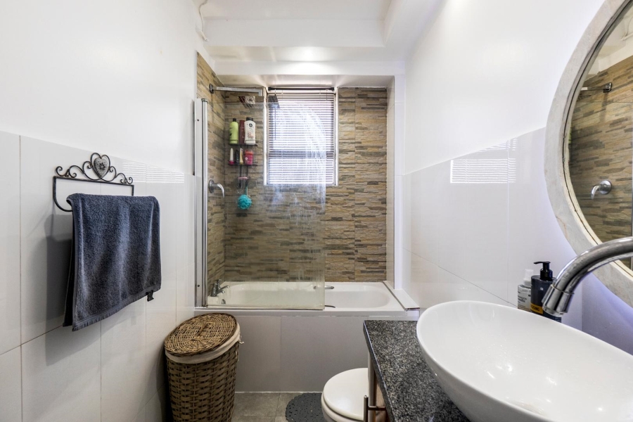 2 Bedroom Property for Sale in Amanzimtoti KwaZulu-Natal