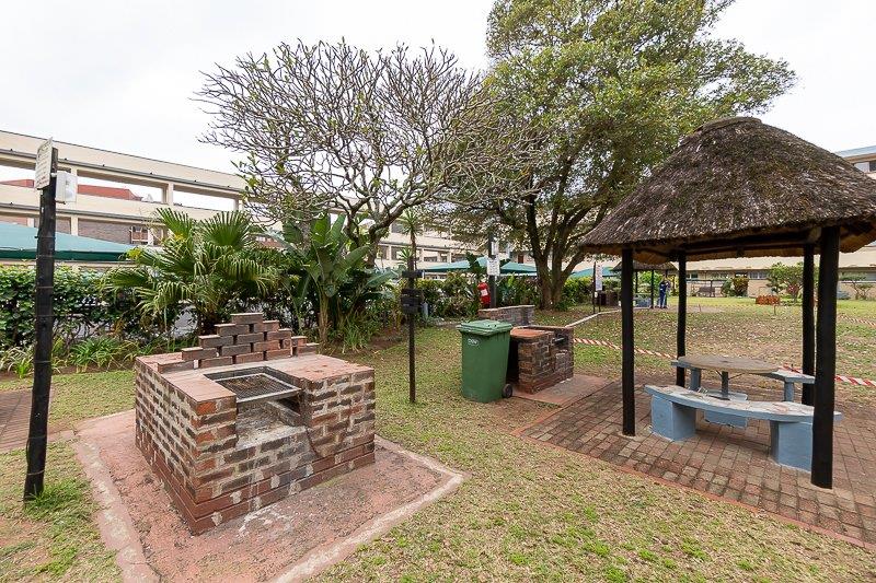 2 Bedroom Property for Sale in Amanzimtoti KwaZulu-Natal