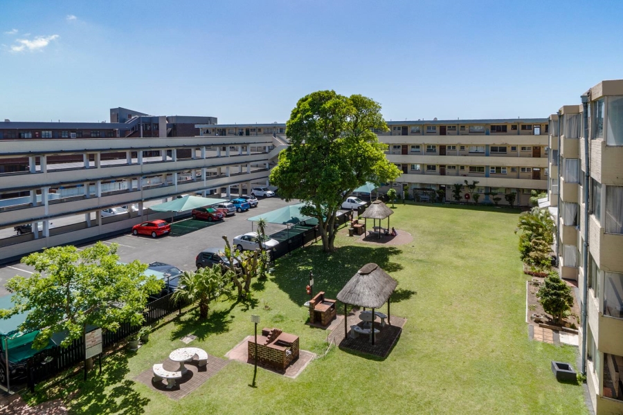 2 Bedroom Property for Sale in Amanzimtoti KwaZulu-Natal