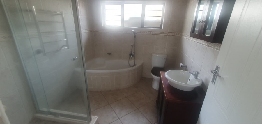 4 Bedroom Property for Sale in Ballito KwaZulu-Natal