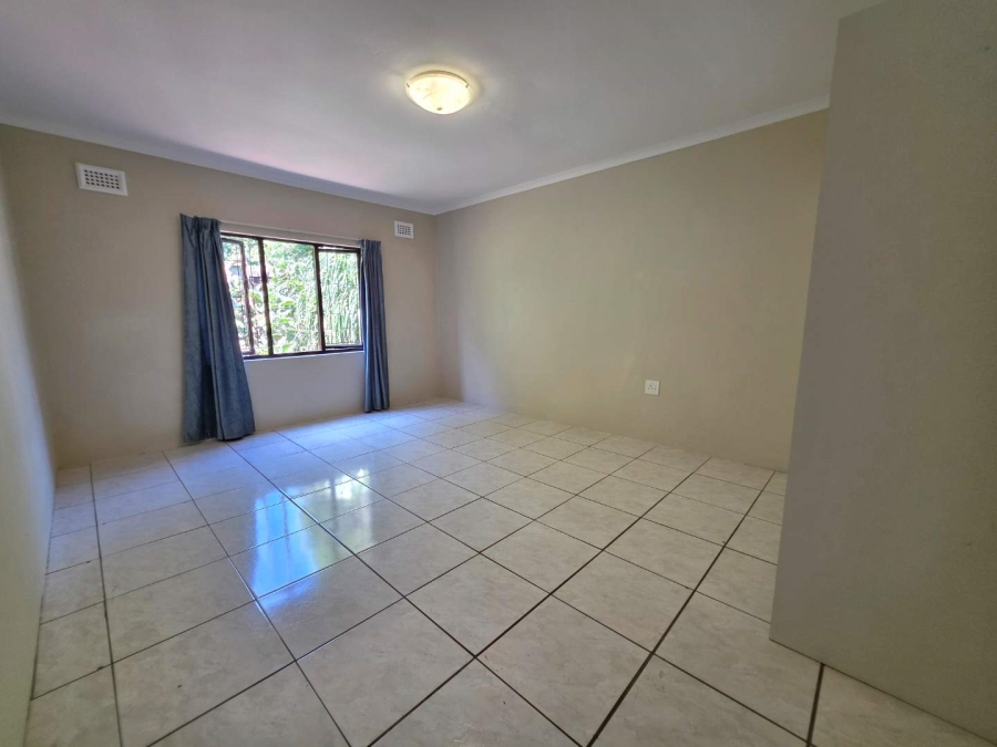 4 Bedroom Property for Sale in Waterfall KwaZulu-Natal