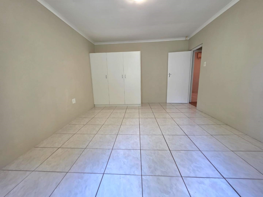 4 Bedroom Property for Sale in Waterfall KwaZulu-Natal