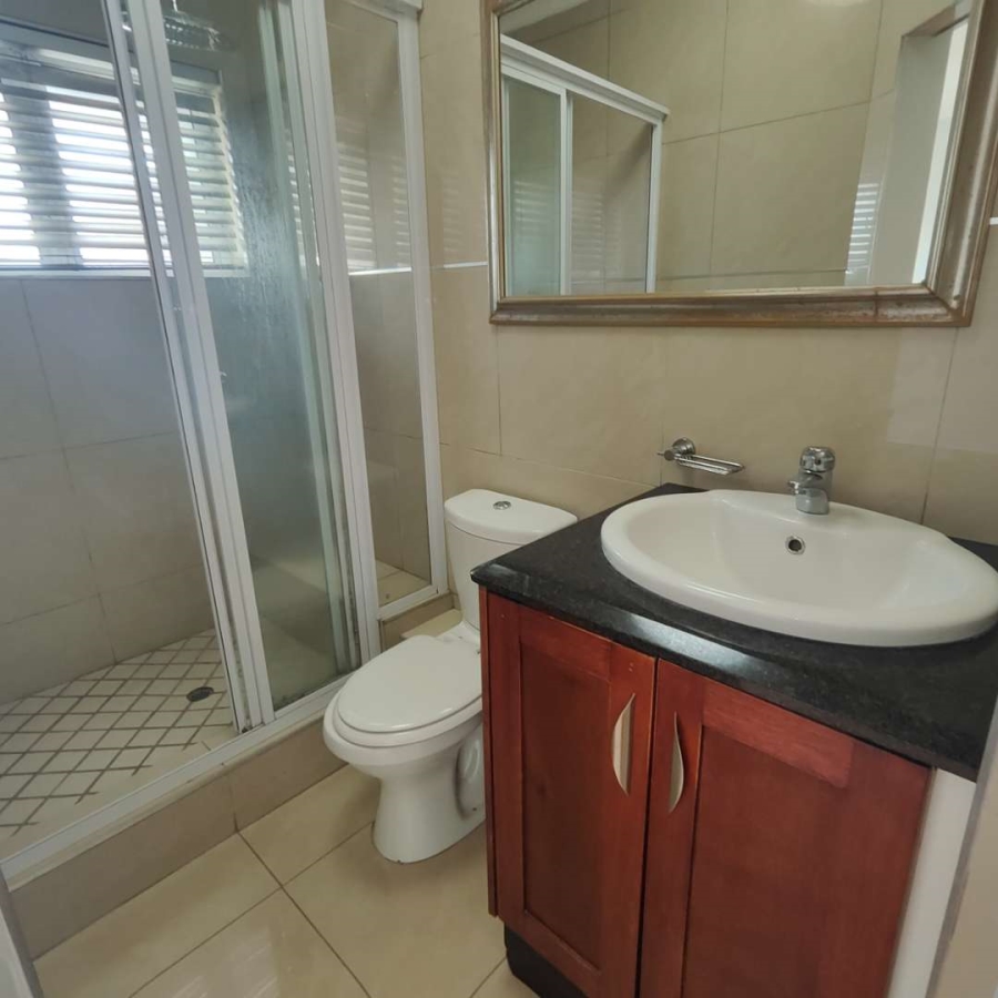 4 Bedroom Property for Sale in Umhlanga KwaZulu-Natal