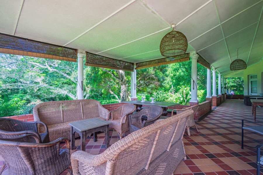 6 Bedroom Property for Sale in Kloof KwaZulu-Natal