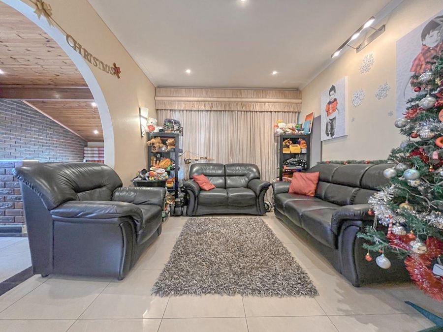 3 Bedroom Property for Sale in Glen Anil KwaZulu-Natal