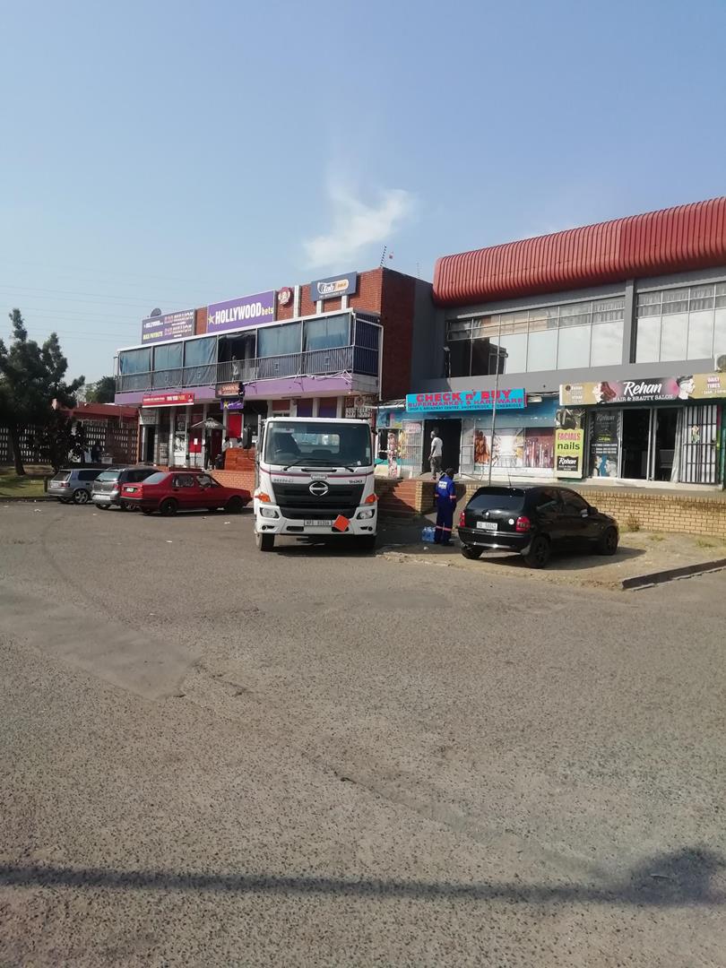 To Let commercial Property for Rent in Phoenix KwaZulu-Natal