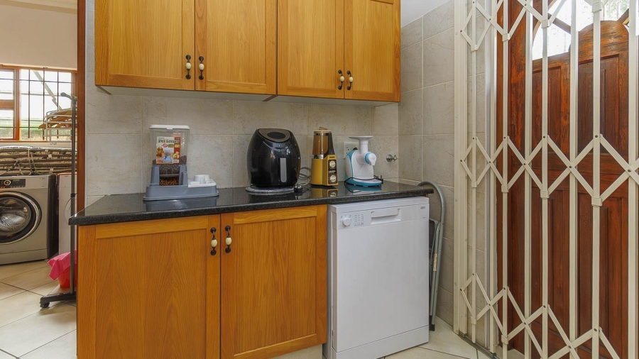 3 Bedroom Property for Sale in Hilldene KwaZulu-Natal