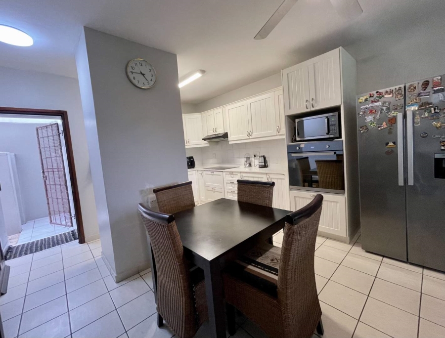 3 Bedroom Property for Sale in Wakenshaw Estate KwaZulu-Natal