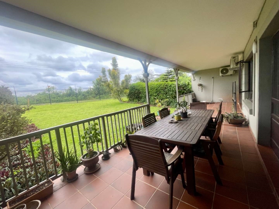 3 Bedroom Property for Sale in Wakenshaw Estate KwaZulu-Natal