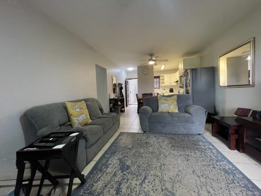 3 Bedroom Property for Sale in Wakenshaw Estate KwaZulu-Natal