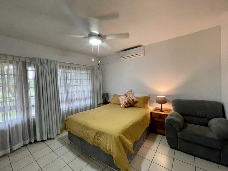 3 Bedroom Property for Sale in Wakenshaw Estate KwaZulu-Natal