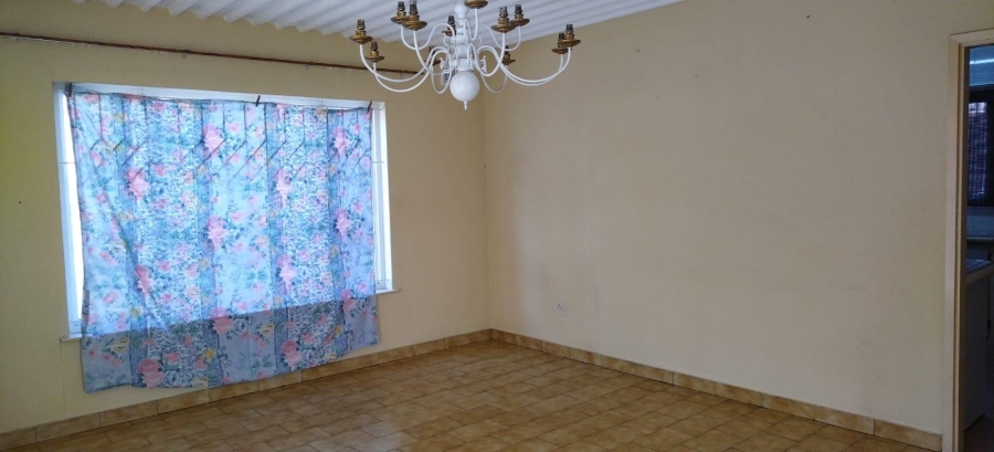 To Let 4 Bedroom Property for Rent in Tongaat KwaZulu-Natal