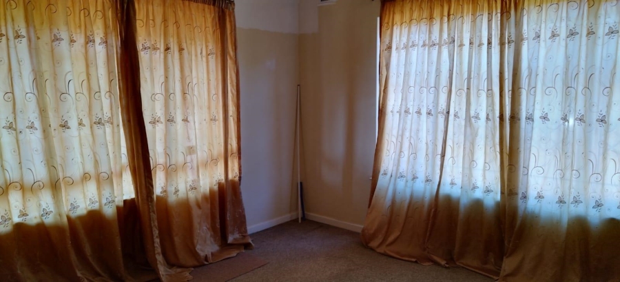 To Let 4 Bedroom Property for Rent in Tongaat KwaZulu-Natal