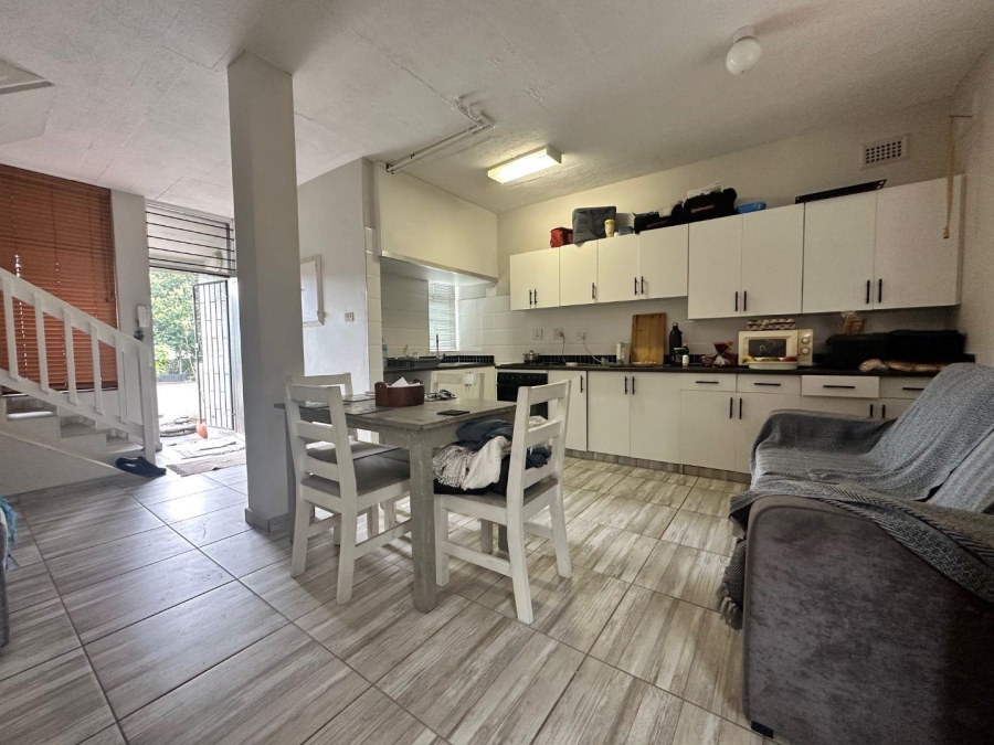 To Let 2 Bedroom Property for Rent in Compensation Beach KwaZulu-Natal