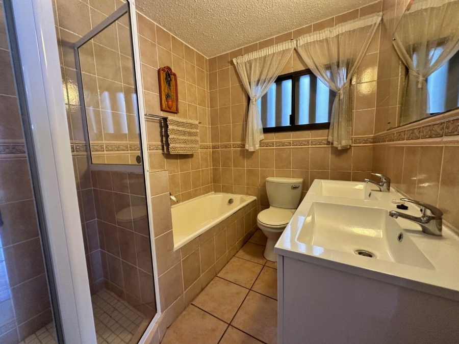 3 Bedroom Property for Sale in Ballito KwaZulu-Natal