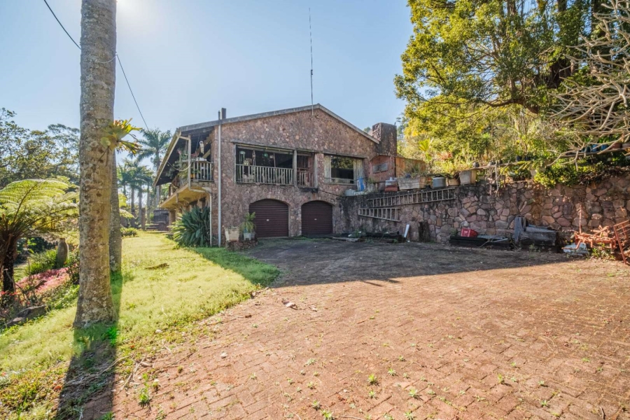 5 Bedroom Property for Sale in Waterfall KwaZulu-Natal