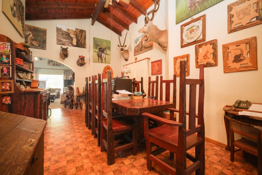 5 Bedroom Property for Sale in Waterfall KwaZulu-Natal