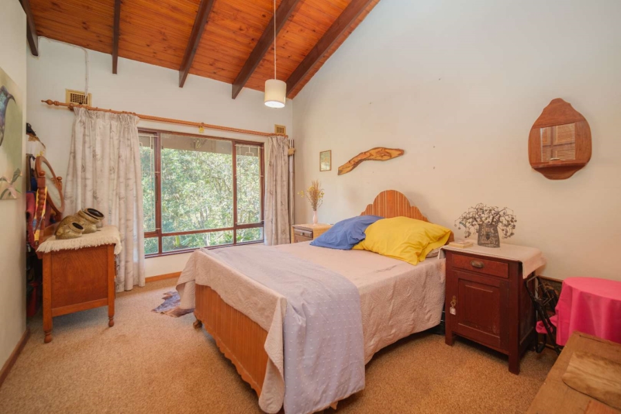 5 Bedroom Property for Sale in Waterfall KwaZulu-Natal