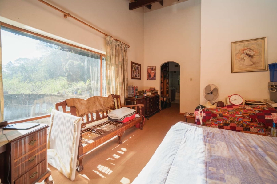 5 Bedroom Property for Sale in Waterfall KwaZulu-Natal