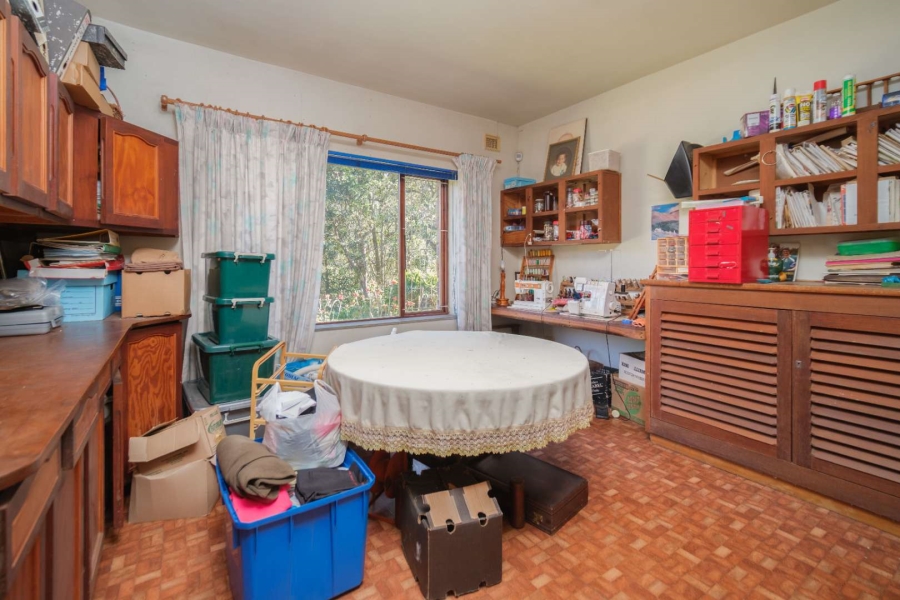 5 Bedroom Property for Sale in Waterfall KwaZulu-Natal