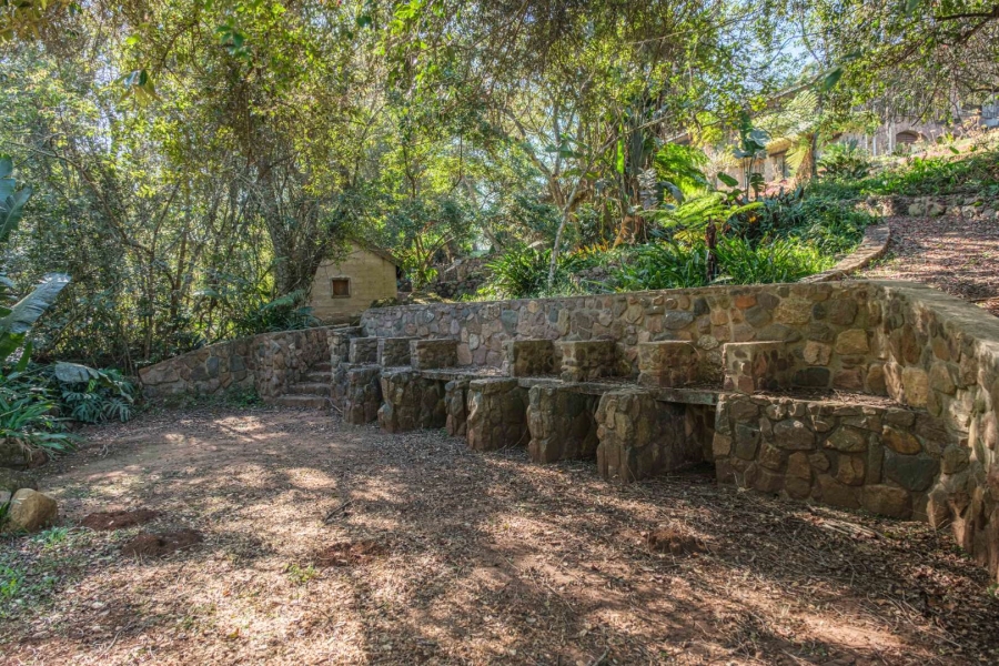 5 Bedroom Property for Sale in Waterfall KwaZulu-Natal