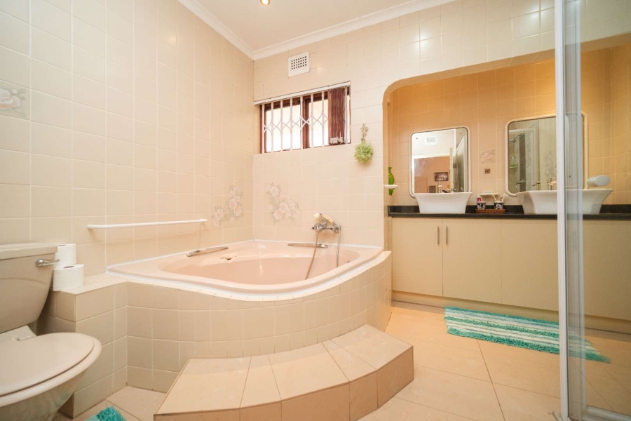 4 Bedroom Property for Sale in Atholl Heights KwaZulu-Natal