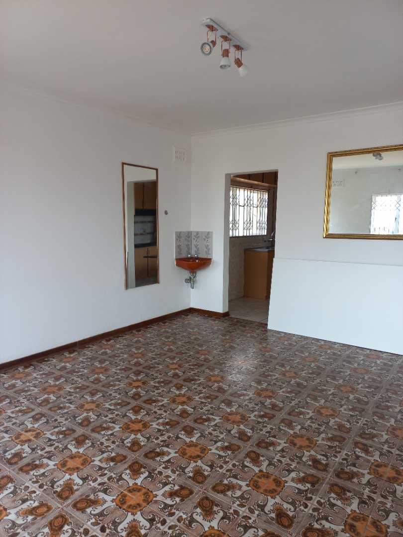 To Let 3 Bedroom Property for Rent in Desainagar KwaZulu-Natal