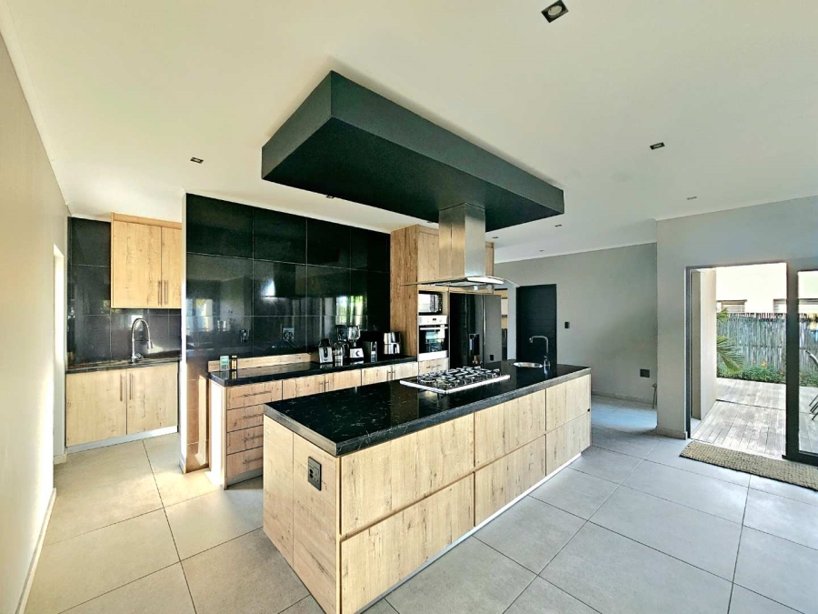 4 Bedroom Property for Sale in Palm Lakes Estate KwaZulu-Natal