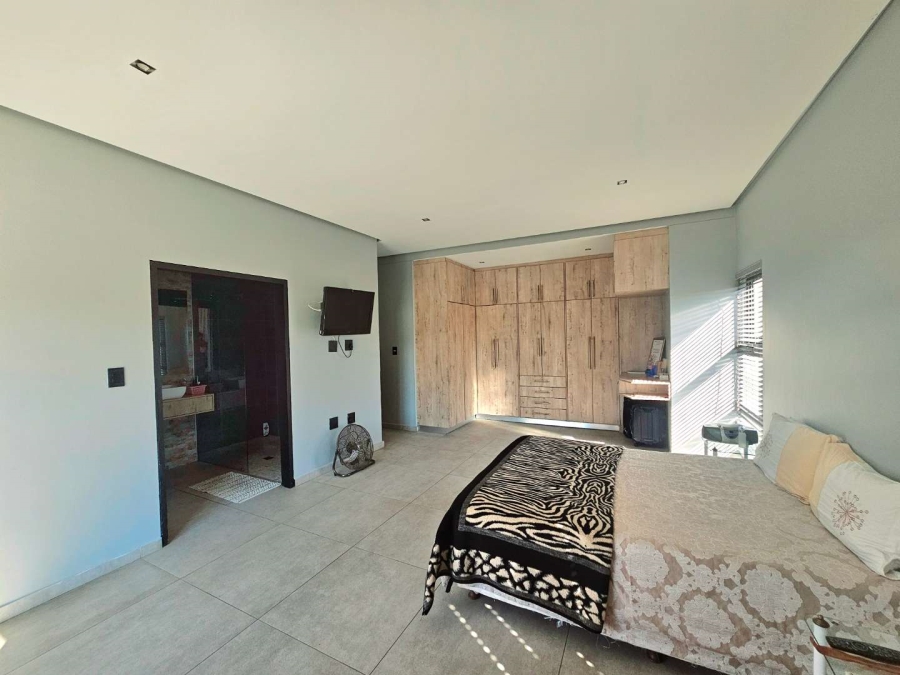 4 Bedroom Property for Sale in Palm Lakes Estate KwaZulu-Natal